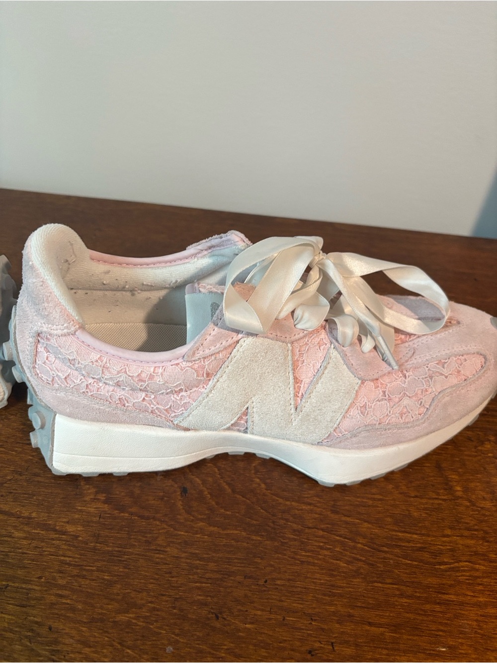 New Balance Pink Lace Ribbon Low-Top Sneakers - Picture 3 of 6